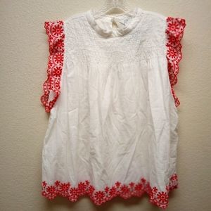 Crown & Ivy white top